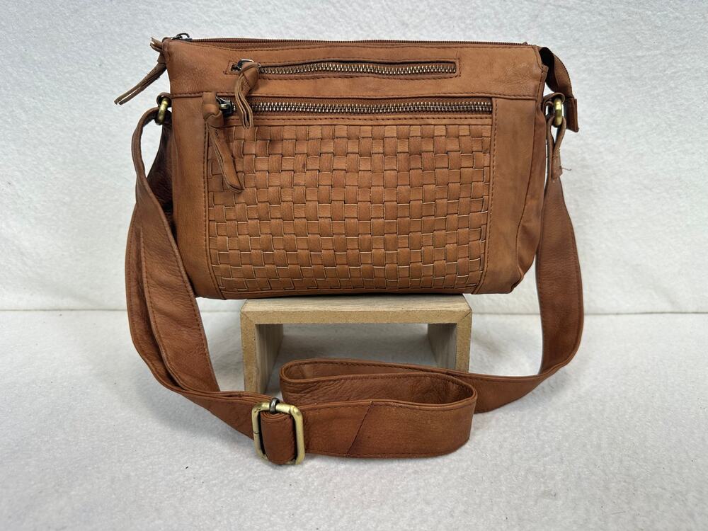 Great American Leatherworks Woven Basketweave Crossbody Leather Bag Cognac Tan